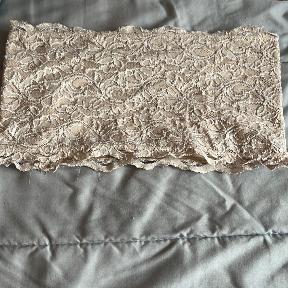 Cream floral lace tube top, XS